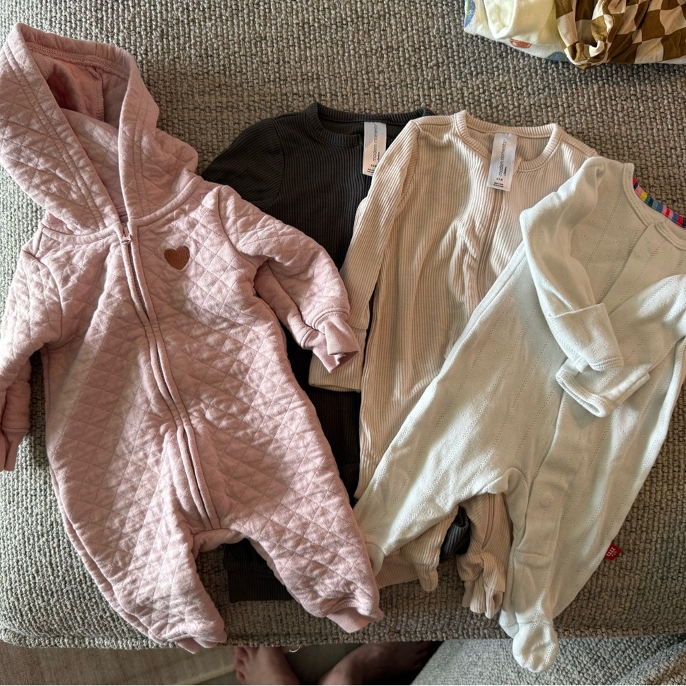 0-3 month baby sleepers.  target, carter, magnetic me